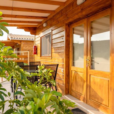Agrelia Homes Dragano Exterior photo